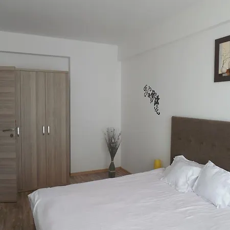 Delsol Apartment *